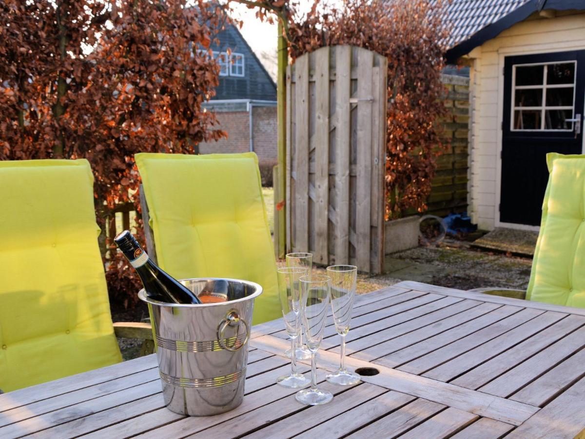 Cosy Holiday Home In Noordwijkerhout Near Lake Exterior photo